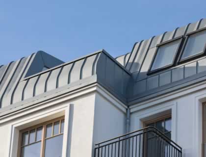 couvreur zingueur paris: rénovation toiture zinc